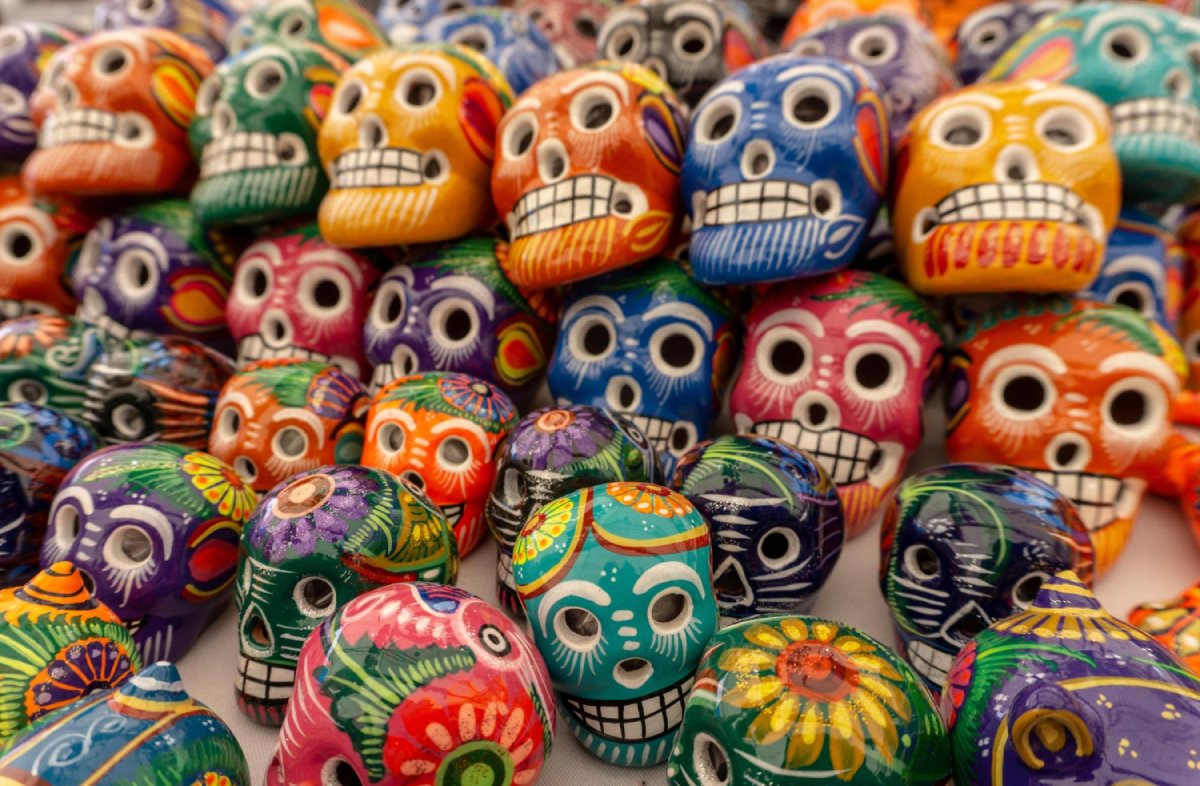Tatouages, Déco, Cinéma  Comment la Calavera a Conquis la Pop Culture Mondiale - La Tête de Mort Mexicaine dans la Décoration d'Intérieur
